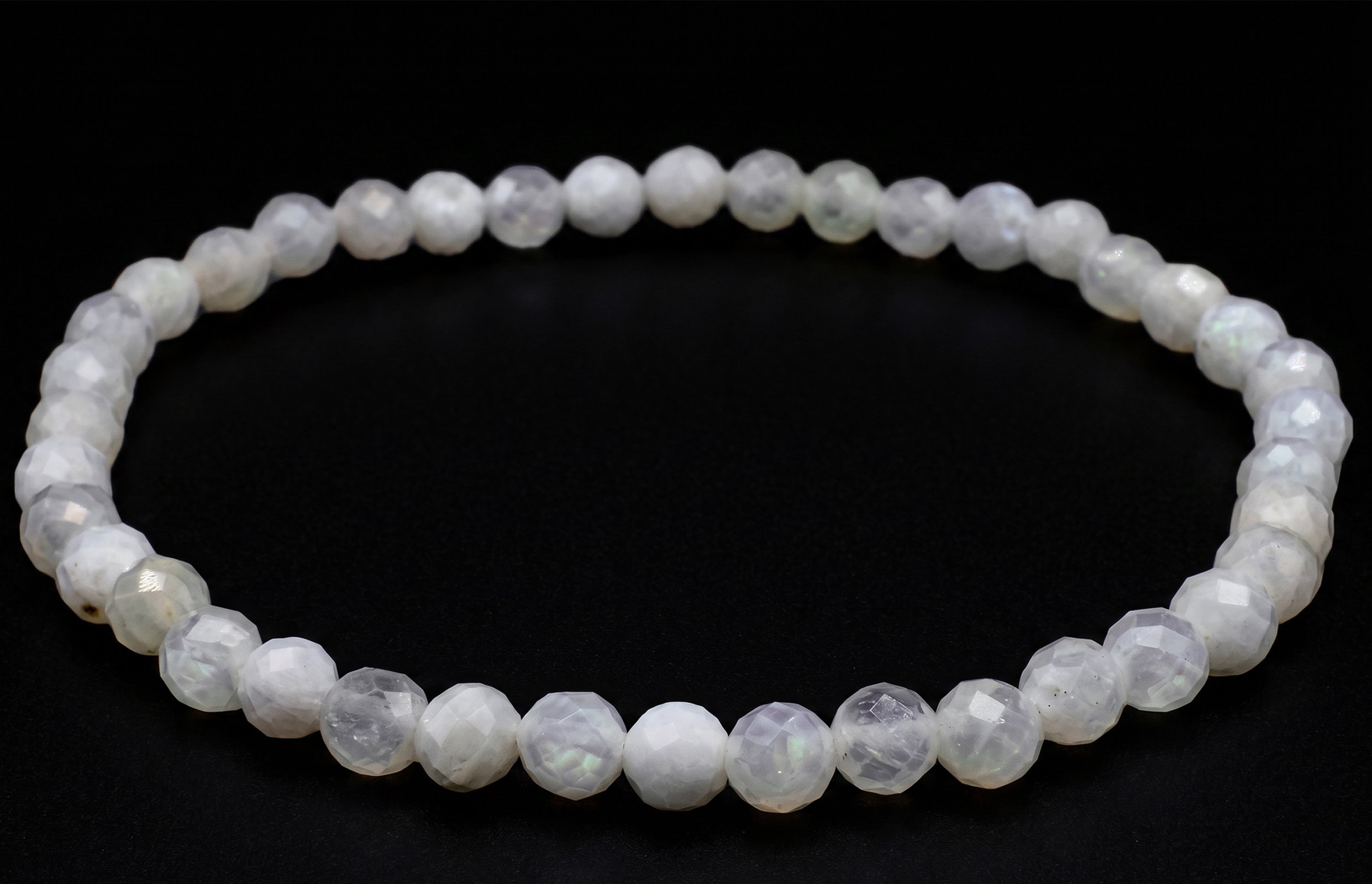 Bracelet Pierre de Lune Blanche perles facettées 4mm